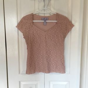 Lace blouse with sweetheart neckline in dusty pink - Sz M (fits Sz 6-8)